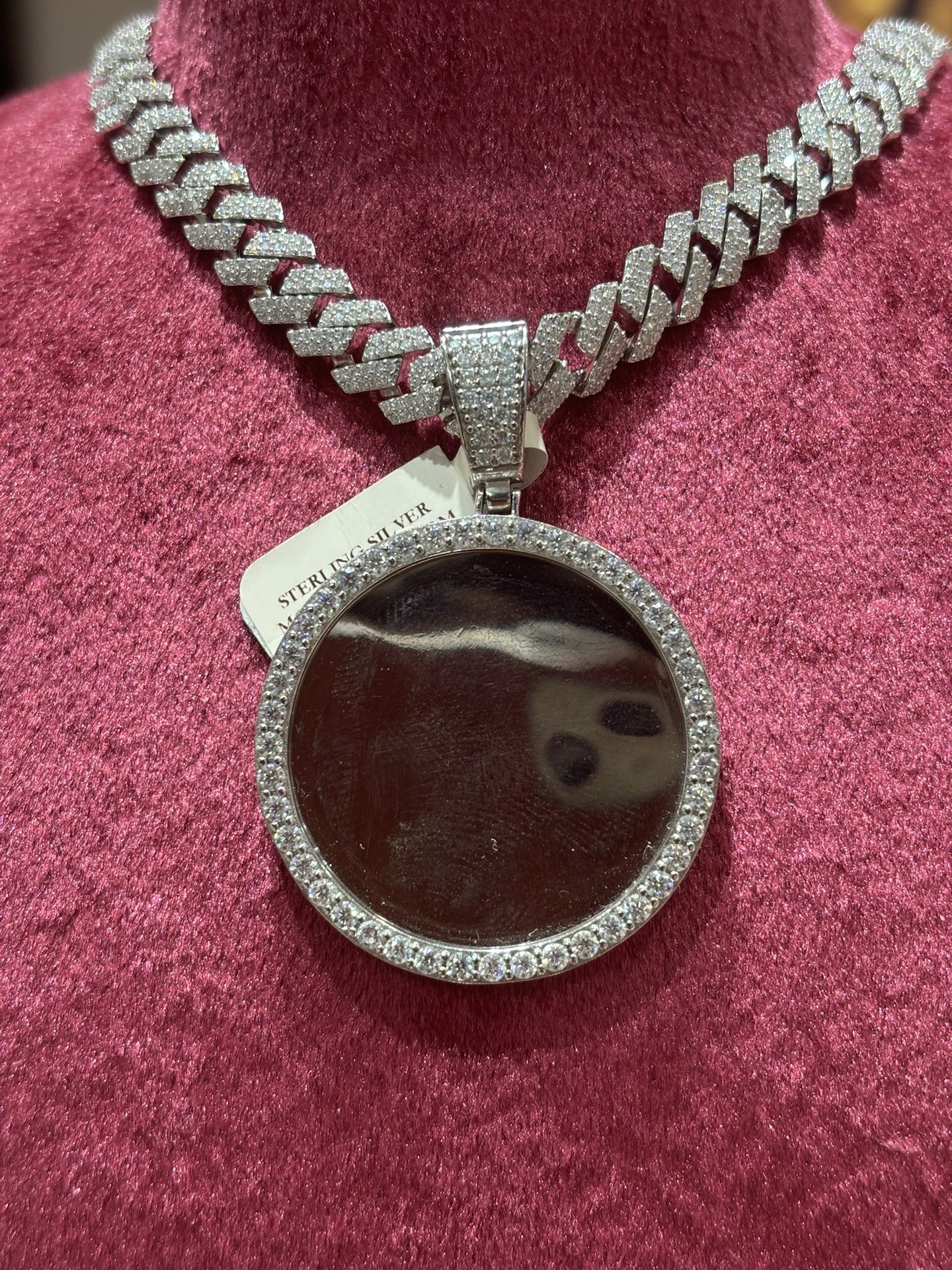 β¨ 8mm Silver Moissanite Cuban Chain (20β) + 17.32 CTW Picture Pendant β Free Picture & Engraving! π