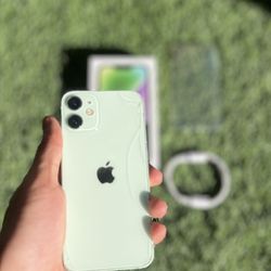 iPhone 12 Mini Mint Green Like New! 