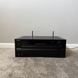 Onkyo TX-NR646 7.2 HDMI 4K Ultra HD Bluetooth WiFi Home Theater Surround Receiver