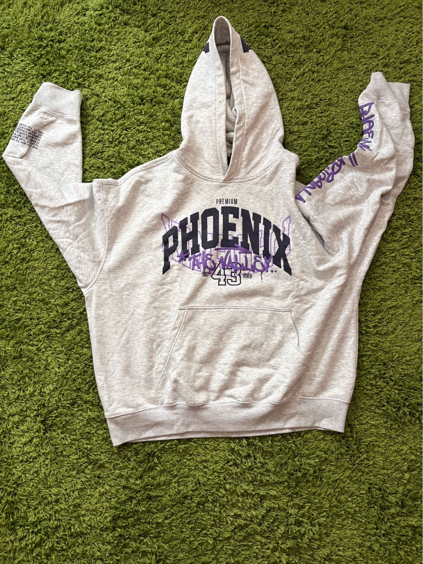 H&M Graphic Hoodie XL