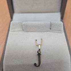18k Saudi Gold Pendant 