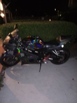 2005 Suzuki Gsxr