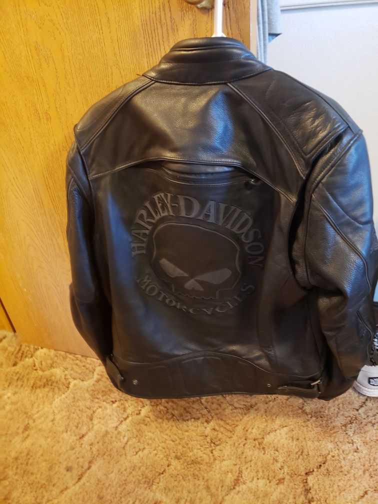 2 leather Jackets 1 With Harley Davidson Logo