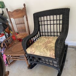 Antique Wicker Chair