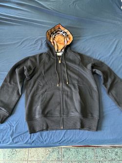 Burberry sweater