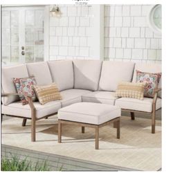 Hi everyone we have this nice patio set strong we locate in hesperia  this really good price retail  $1359 dls  here only $850 no tax  come take look 