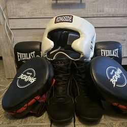 Boxing Gear And Shoes 