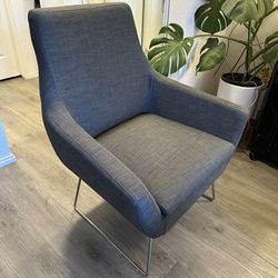 Reclining Cushioned Chair