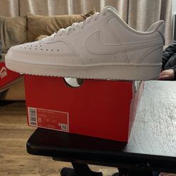 Nike Court Vision Lo