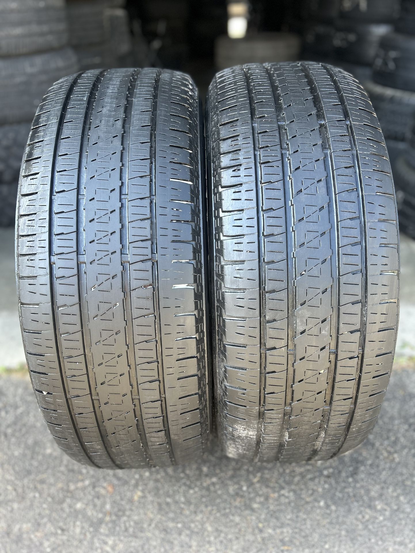 Used tires 275/60/20 Bridgestone #1184