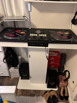 Rane DJ Setup, Rane 12 Turntables and Rane 72 Mixer