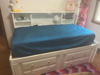 Twin Bed