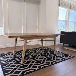 Castlery Miles Extendable Dining Table