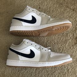 New Nike Air Jordan 1 Low Georgetown Men’s 8, Women’s 9.5