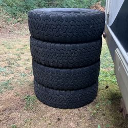 4 Bf Goodrich All Terrain T/A 275/65/R20 Used Tires