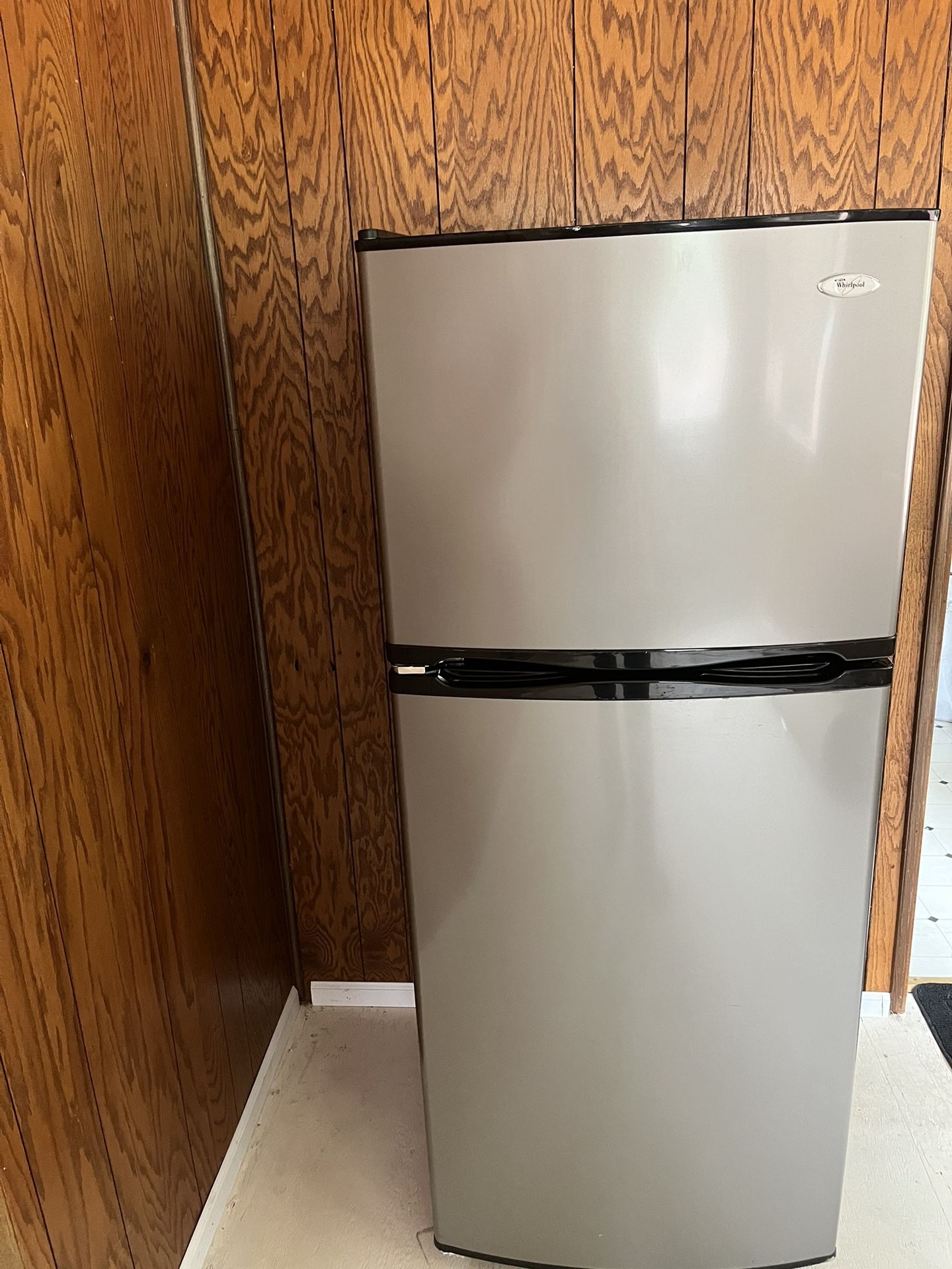 Small Refrigerator 
