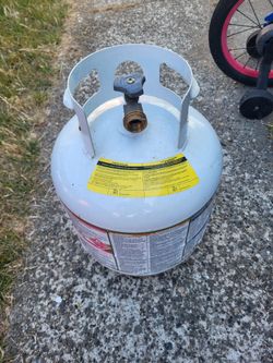 Full Blue Rhino Propane Tank