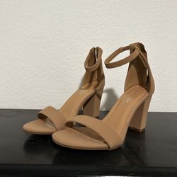 Brown heels - Women’s 6.5