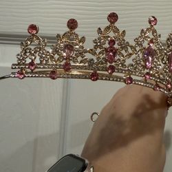 Crown / Tiara