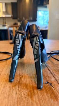 *** SRAM FORCE 22 WITH HYDRAULIC CALIPERS