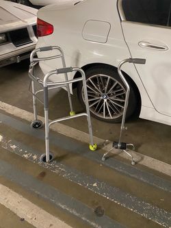 Walker/cane