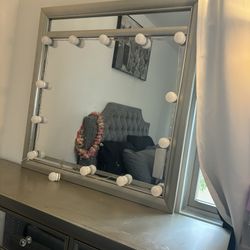 Vanity Mirror Plus Dresser