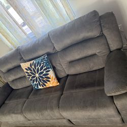 Recliner Couch 