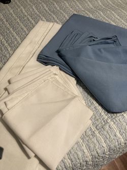2 table cloths with matching napkins