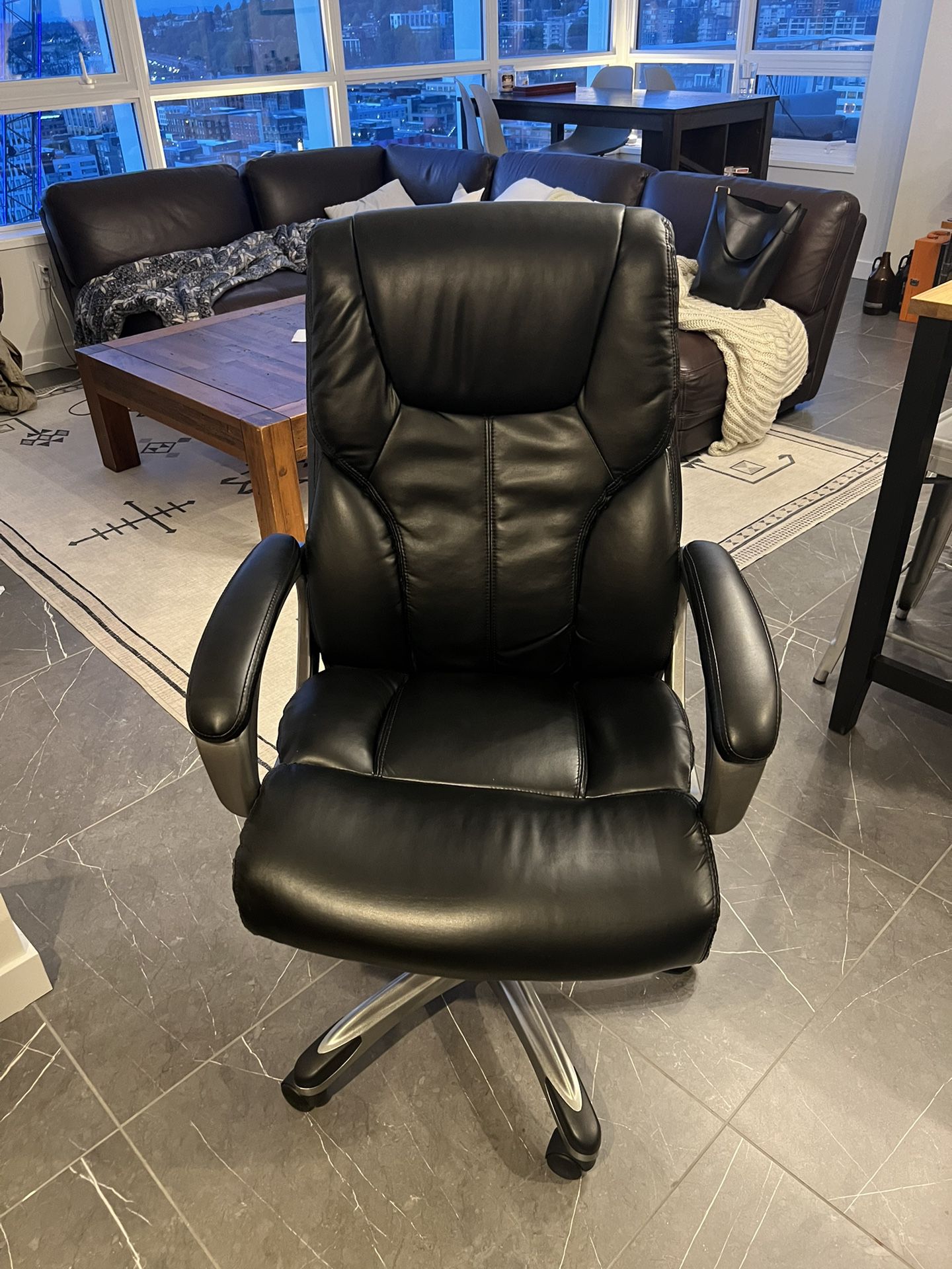 Office Chair - Amazon Basics High back Leather Executive Swivel Adjustable Office Chair