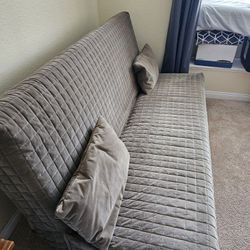 Tri Fold Futon