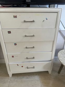 FREE Dresser - Must Go Today!