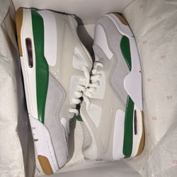 Air Jordan 4 RM. Never Worn 