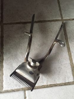 Vintage hair clippers