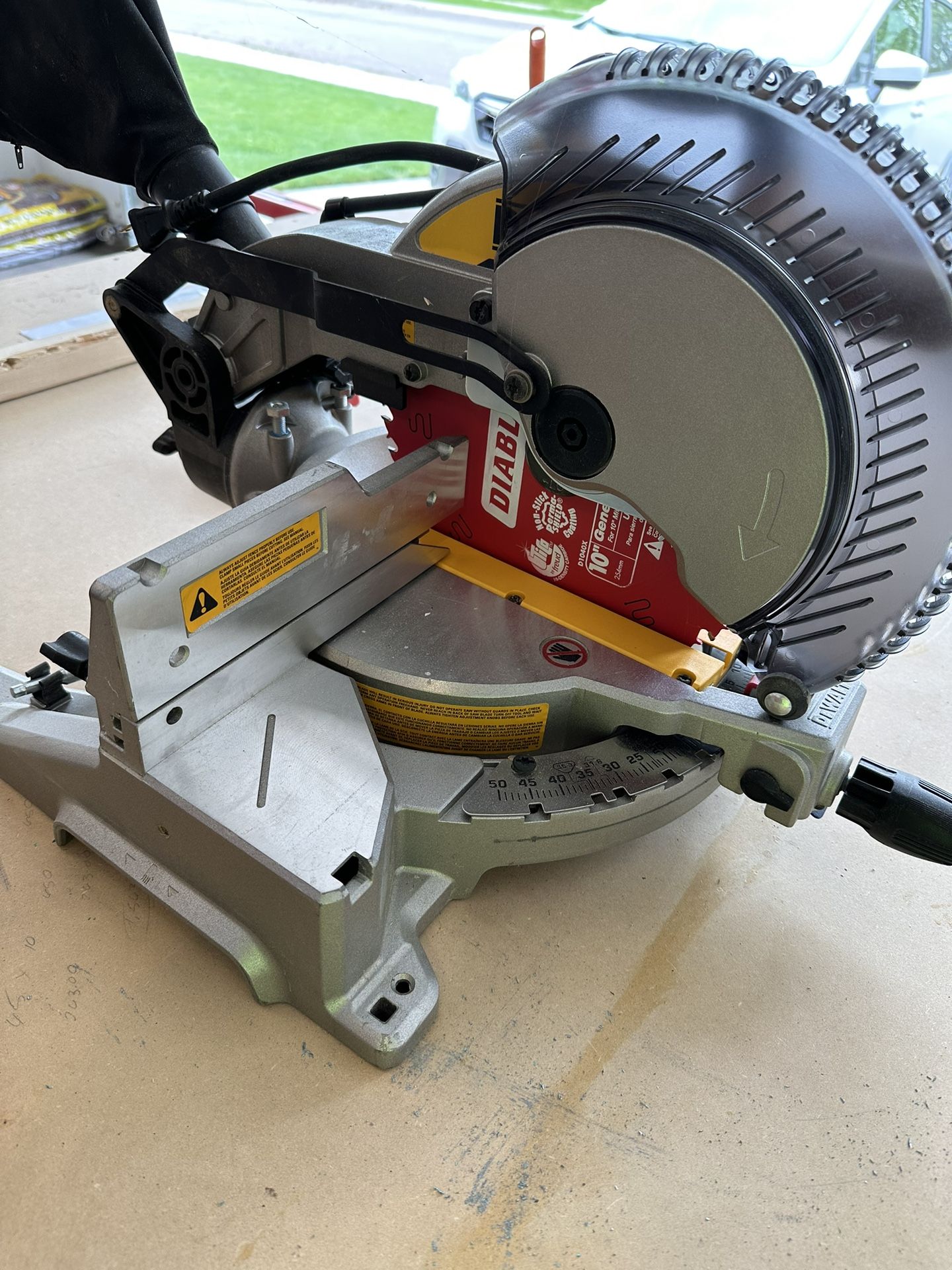 Dewalt 10” Miter Saw