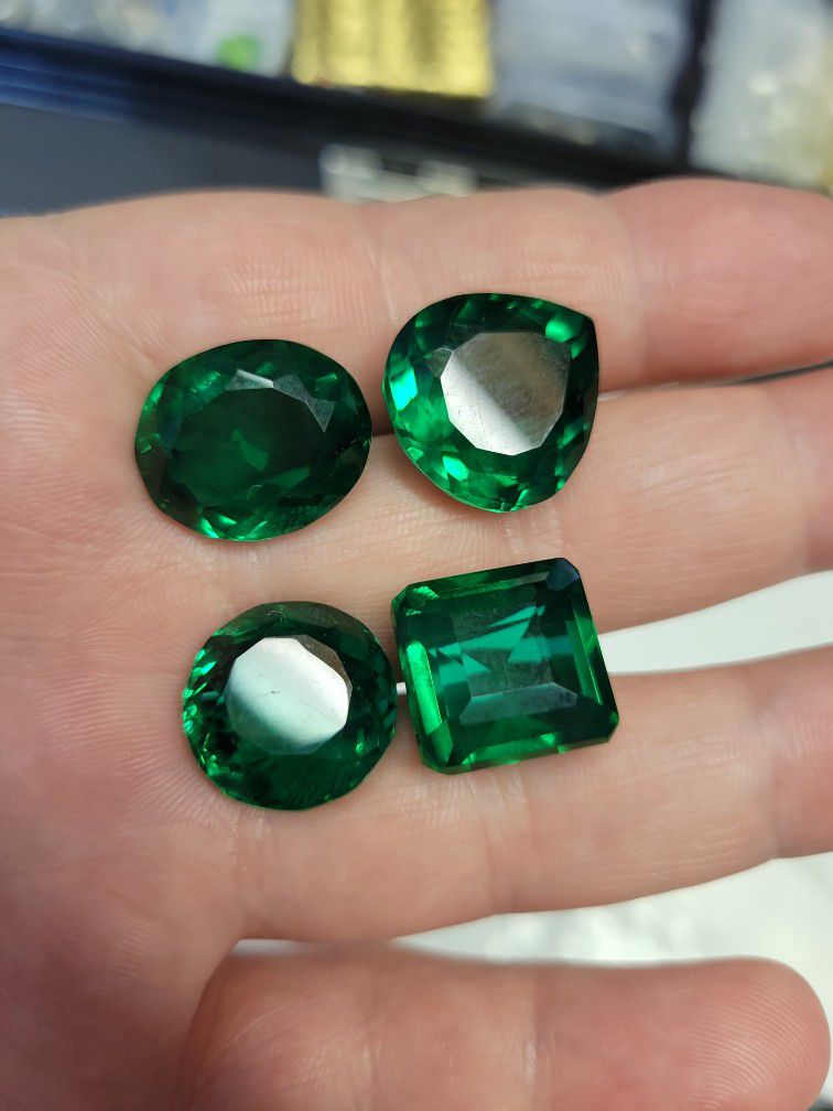 71.40ctw Emerald Gemstones [Set Of 4x]