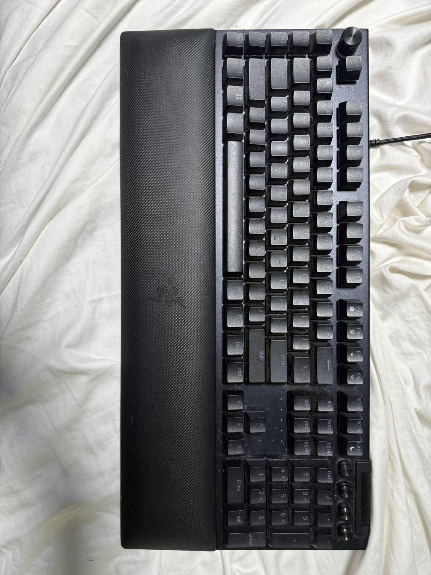 Razor Black Widow V4 Full Size Keyboard