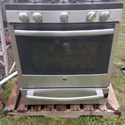 GE GAS STOVE