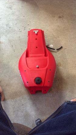 Under seat Fuel Tank