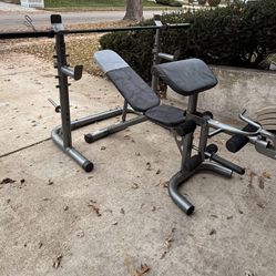 🏋️‍♂️ Home Gym Setup – Bench + Rack + Bar 