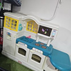 Little Tikes Country Kitchen