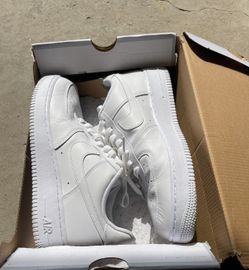 Nike Air Force 1
