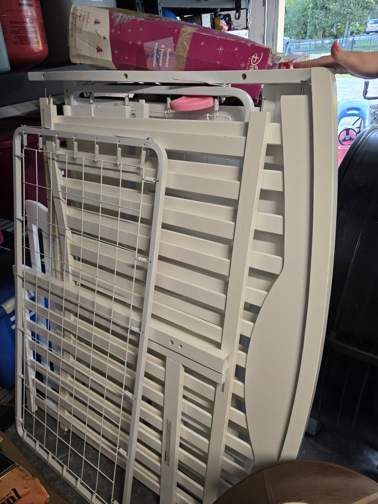 Baby Crib With Changing Table Excellent Condition