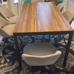 Kitchen Table 