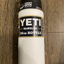 YETI Insulated Bottle ( NEW)