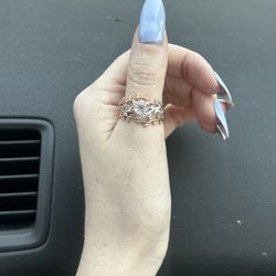 Size 8, White Gold With Morganite Engagement Ring & Rose Gold With Moissanite Wedding Band  