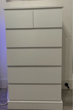 Dresser chest