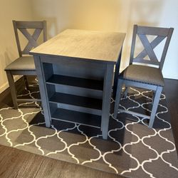 Counter-height Dining Table - Like New