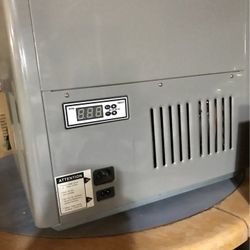 Portable refrigerator for trucker Or Trailer 