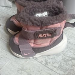 4c Nike 