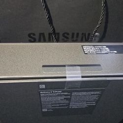 Open BOX Samsung Z TRIFOLD Excellent Condition!